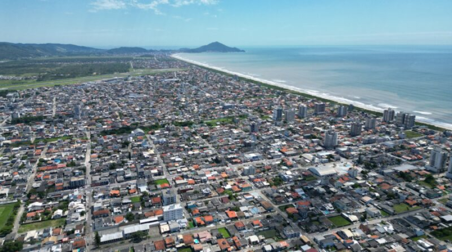 Moradores de Navegantes começam a receber boletos do IPTU e taxa do lixo de 2025