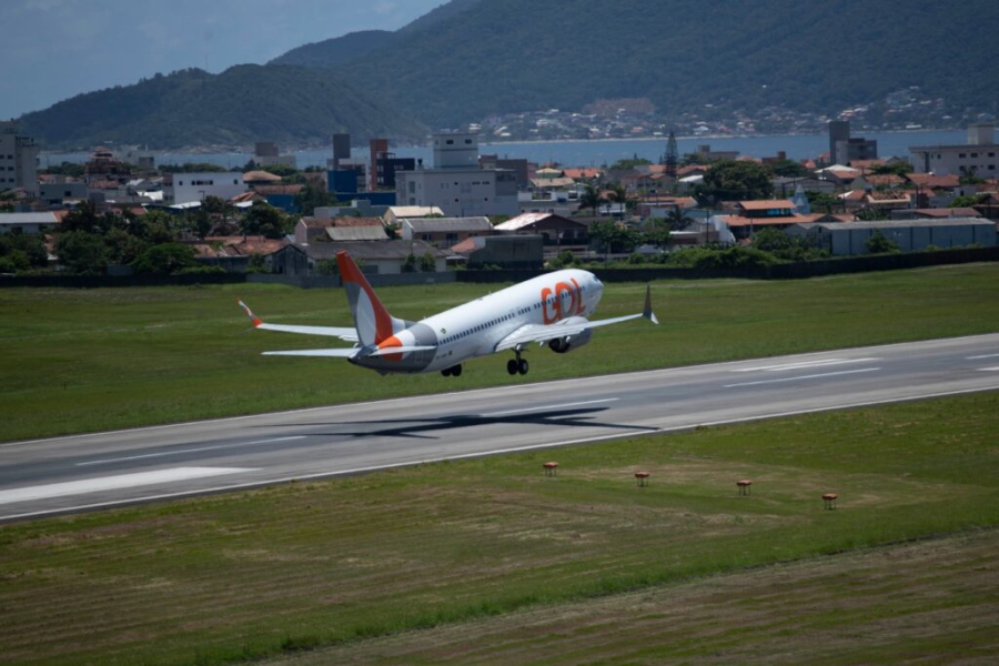 Mais de 32 mil pessoas devem passar pelo aeroporto de Navegantes durante o carnaval 